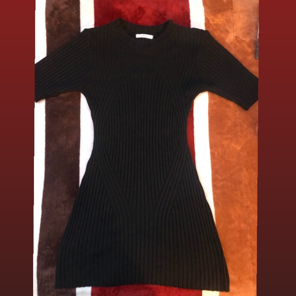 Short Sleeved  Dress
